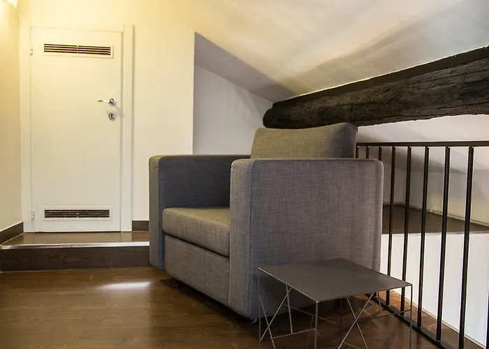 Industrial Apartment Near Duomo